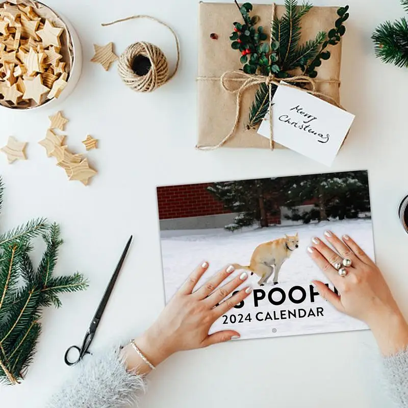Calendário de parede engraçado para cocô de cachorro, calendário exclusivo 2024, presente para amigos, família, vizinhos, colegas de trabalho, parentes e entes queridos