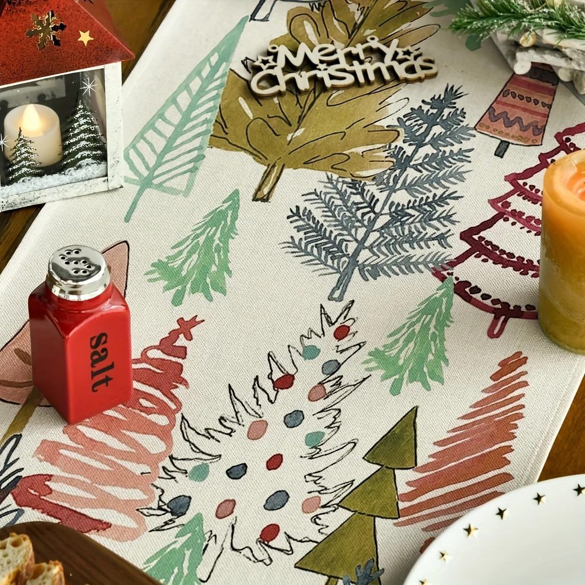 Christmas Tree Print Table Runner, All-Season Versatile, Perfect for Christmas Dining Table Decoration