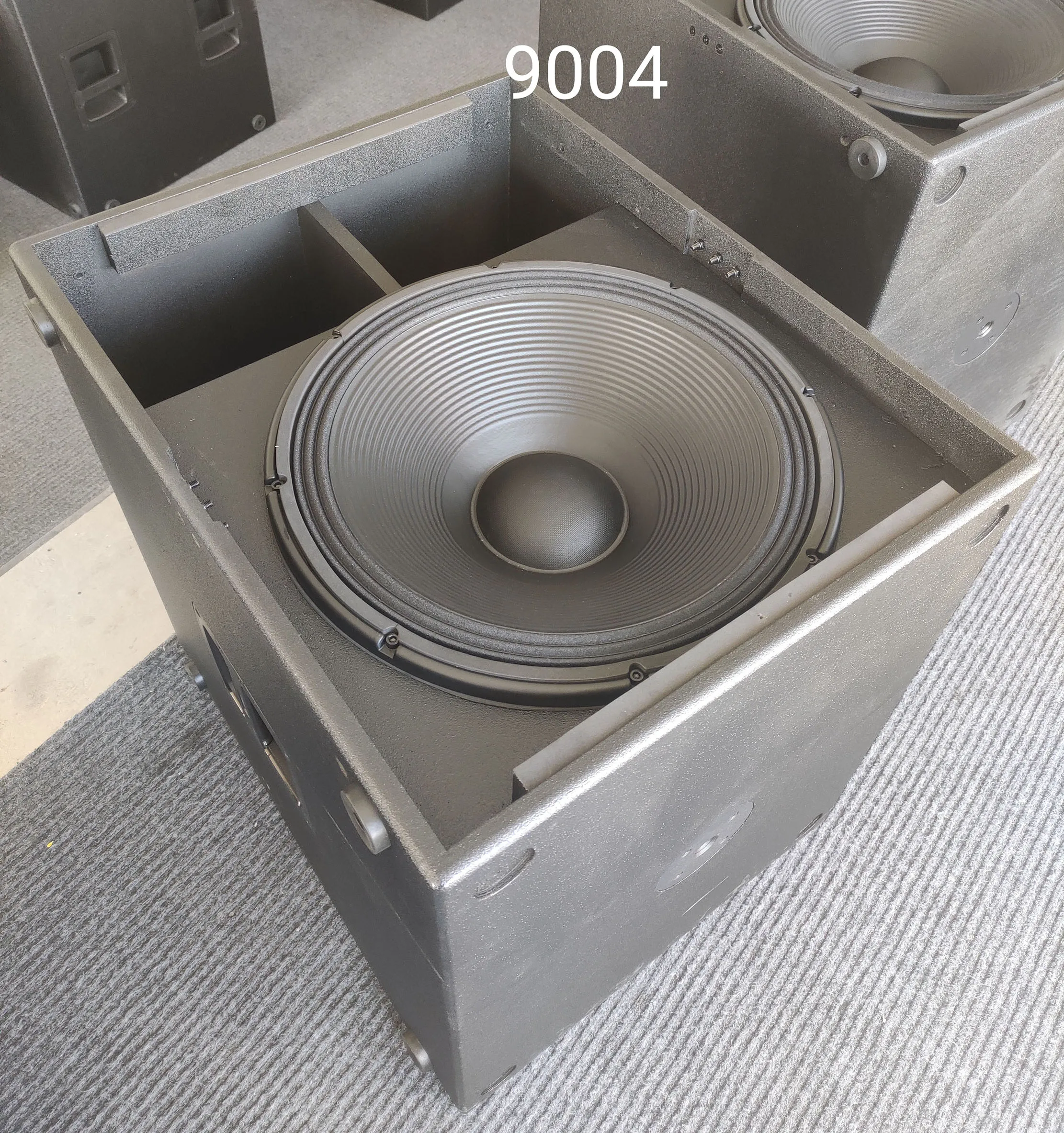 LS9004 18 Inch 1600W Passive Subwoofer Bass Box for Wedding Church Stage DJ Show Sound System