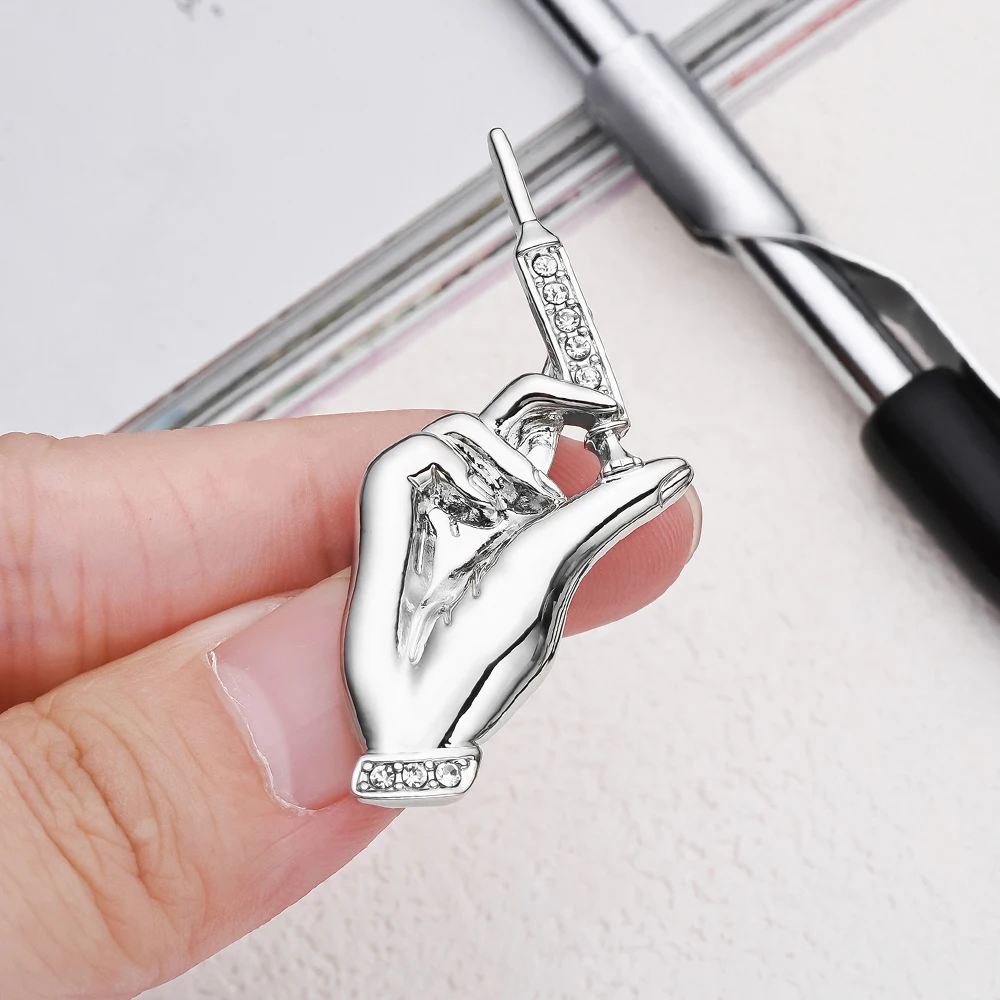 Needle Hand Enamel Brooch Inlaid with Zircon Brooch Jewelry Injection Doctor Nurse Hospital Souvenir Badge Lapel Decoration