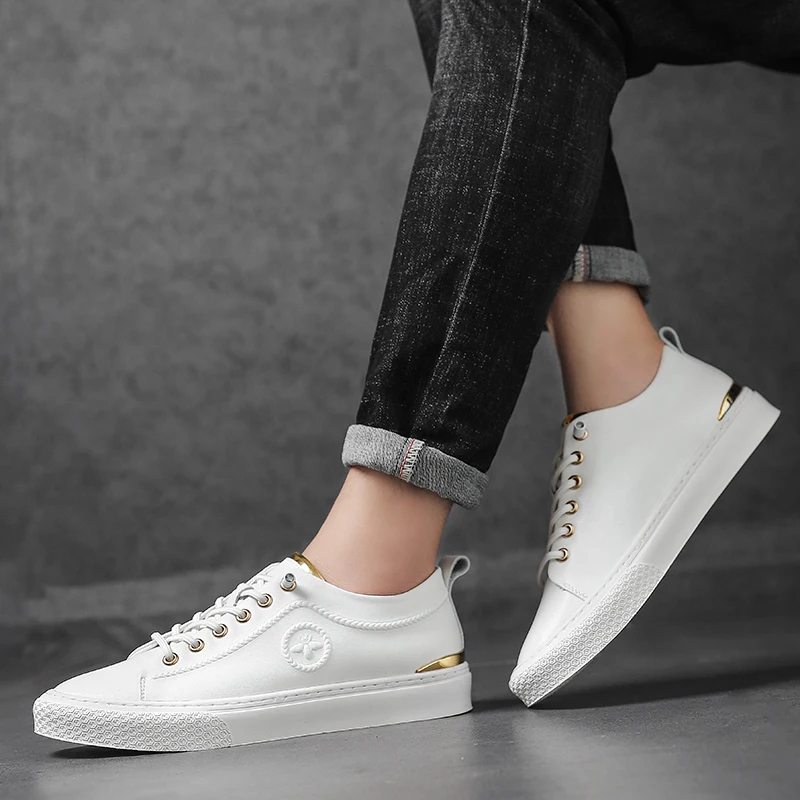 Spring Autumn Men Genuine Leather Casual Shoes Lace-Up Luxury Designer White Flat Skate Shoe Young Man Fashion Walking Sneaker