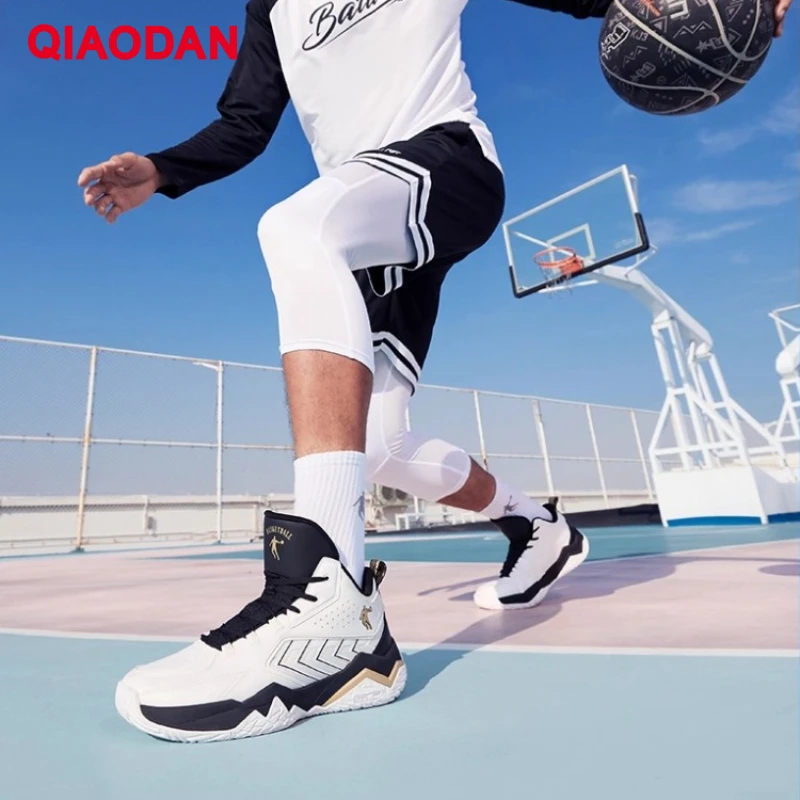 

QIAODAN Men's Basketball Shoes 2025 High-Top Wear-Resistant Shock-Absorbing Sports Shoes Luxury Casual Sneakers QXA013254108R