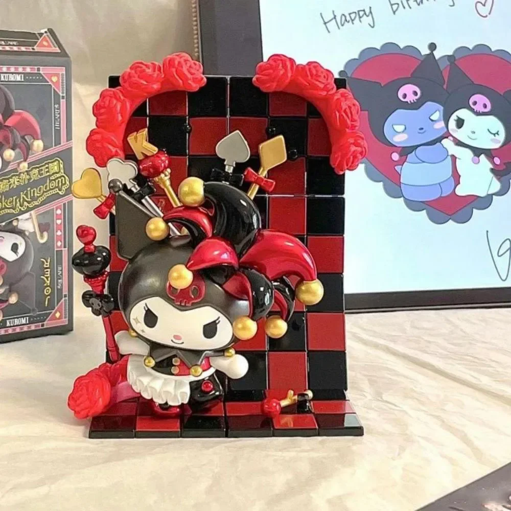 Sanrio Poker Kingdom Schoppen Serie Blinde Doos Kuromi Schoppen Personages Schattige Hoog Uitziende Poppen Desktop Ornamenten Kindercadeaus