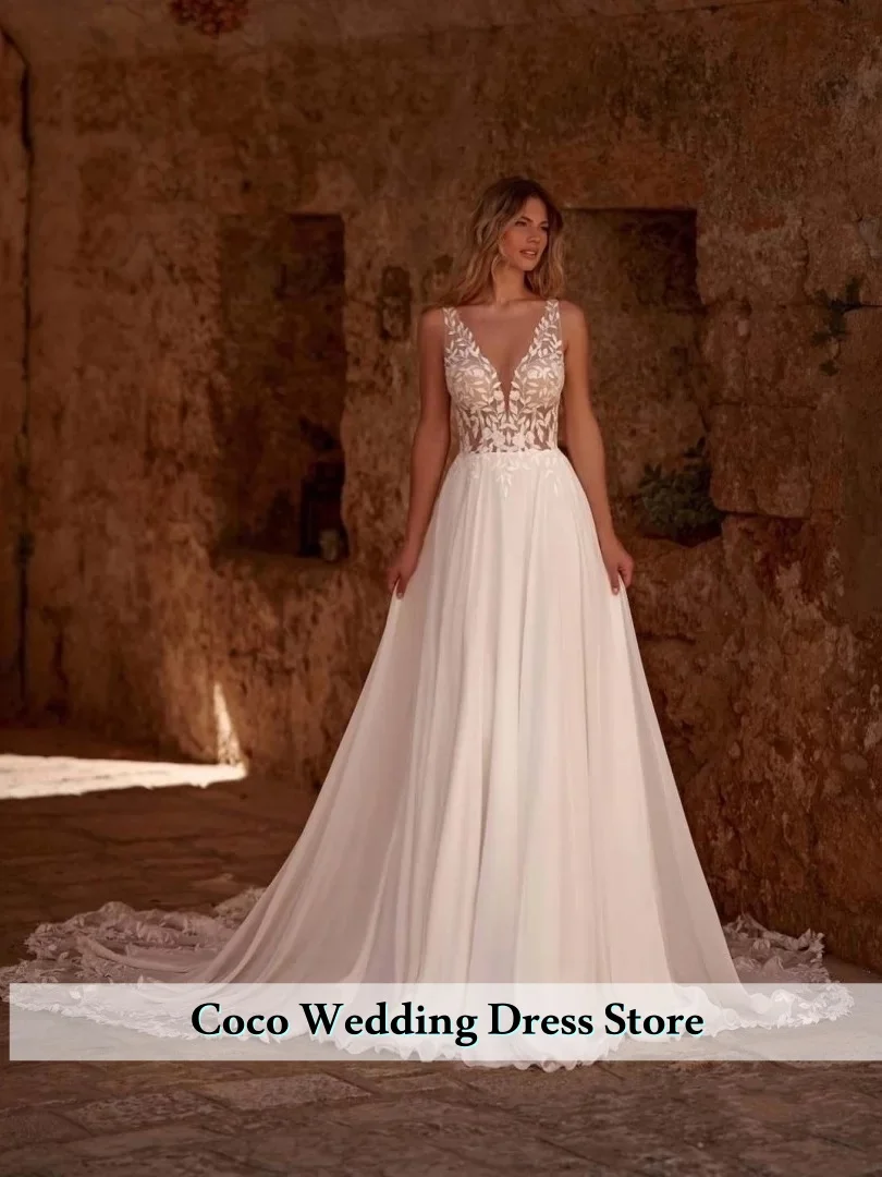 

Customized Sexy Boho Wedding Dress Sleeveless V Neck Applique Chiffon A Line Sweep Train Backless Bridal Gown Vestido De Noiva