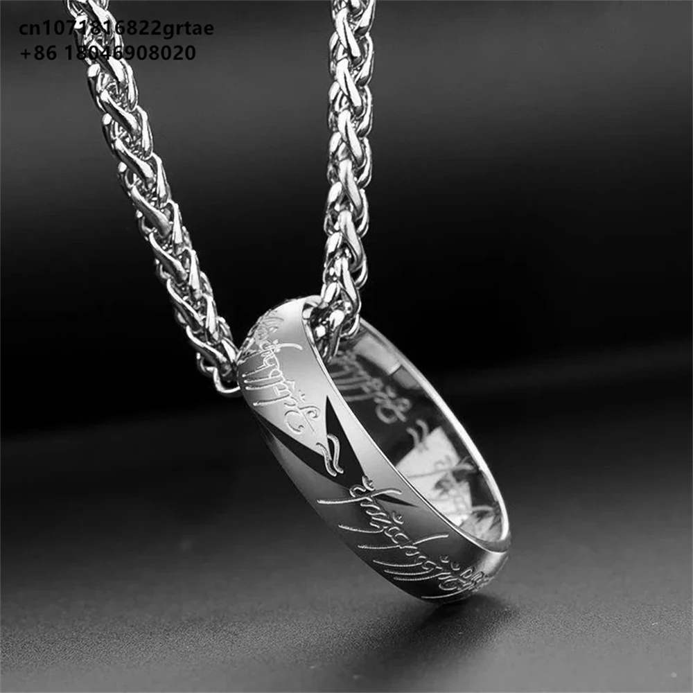 Lord of the one Rings thick chain advanced pearl chain movie with the same necklace ring hip-hop 3D carving inside and outside.