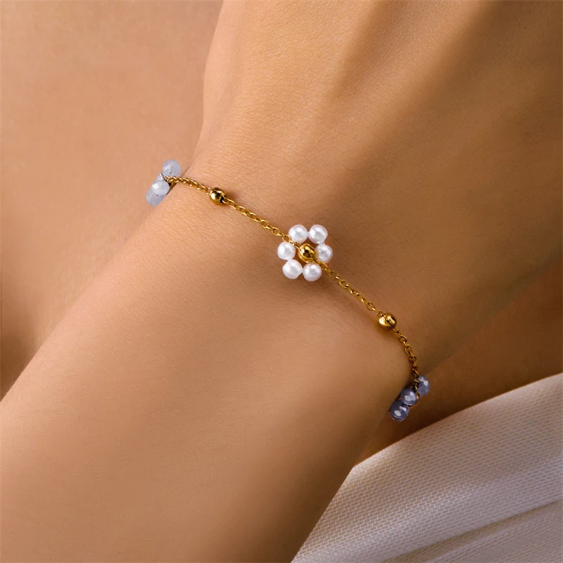 Sweet Fresh Crystal Pearl Flower Bracelets Simple Fashion Elegant Choker Necklace For Women Light Luxury Wrist Chain Jewelry image 3