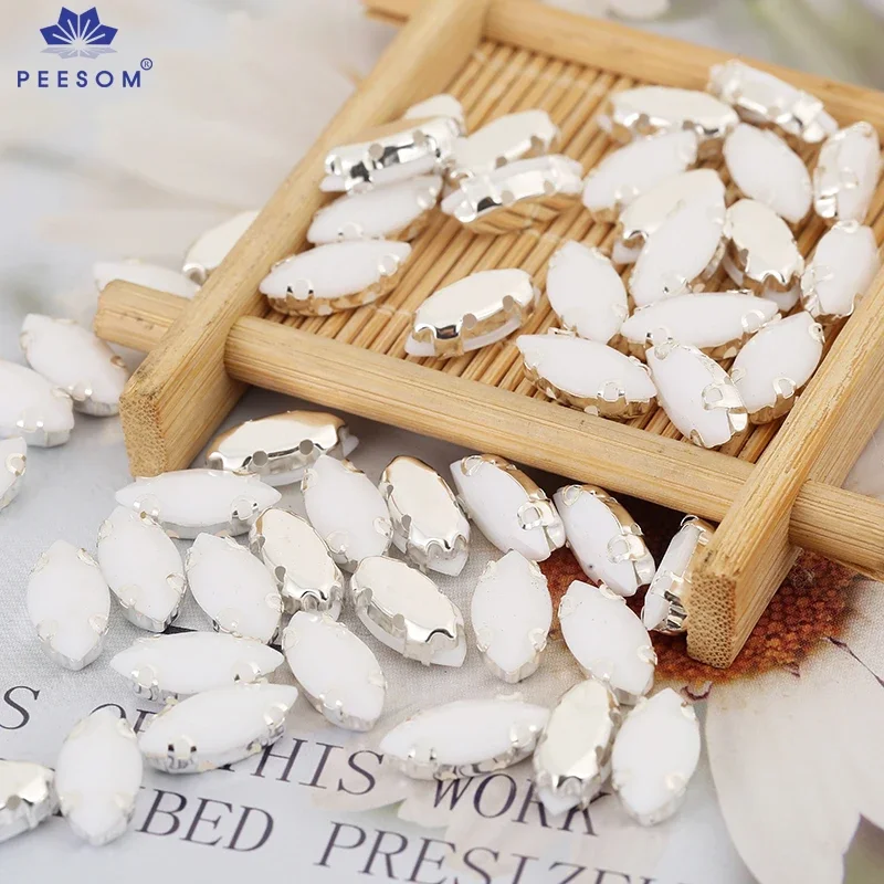 PEESOM 7x15mm 50pcs Porcelain White Horse eye Stone with Sliver Claw Sewing Rhinestone for Diy Wedding Dress Decoration