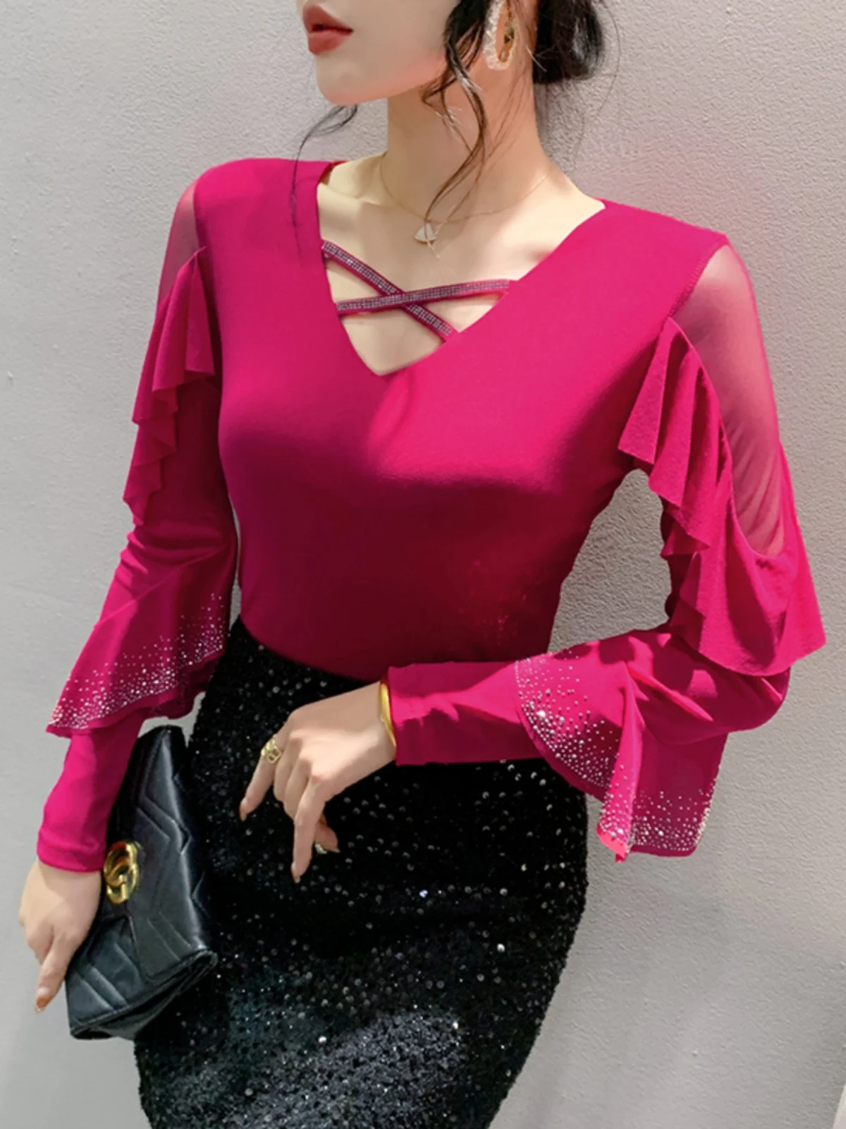 Spring 2024 New Fashion V-neck Hollow Heavy Industry Frill Mesh Hot Drilling Long sleeves Shirt Women Chic Top