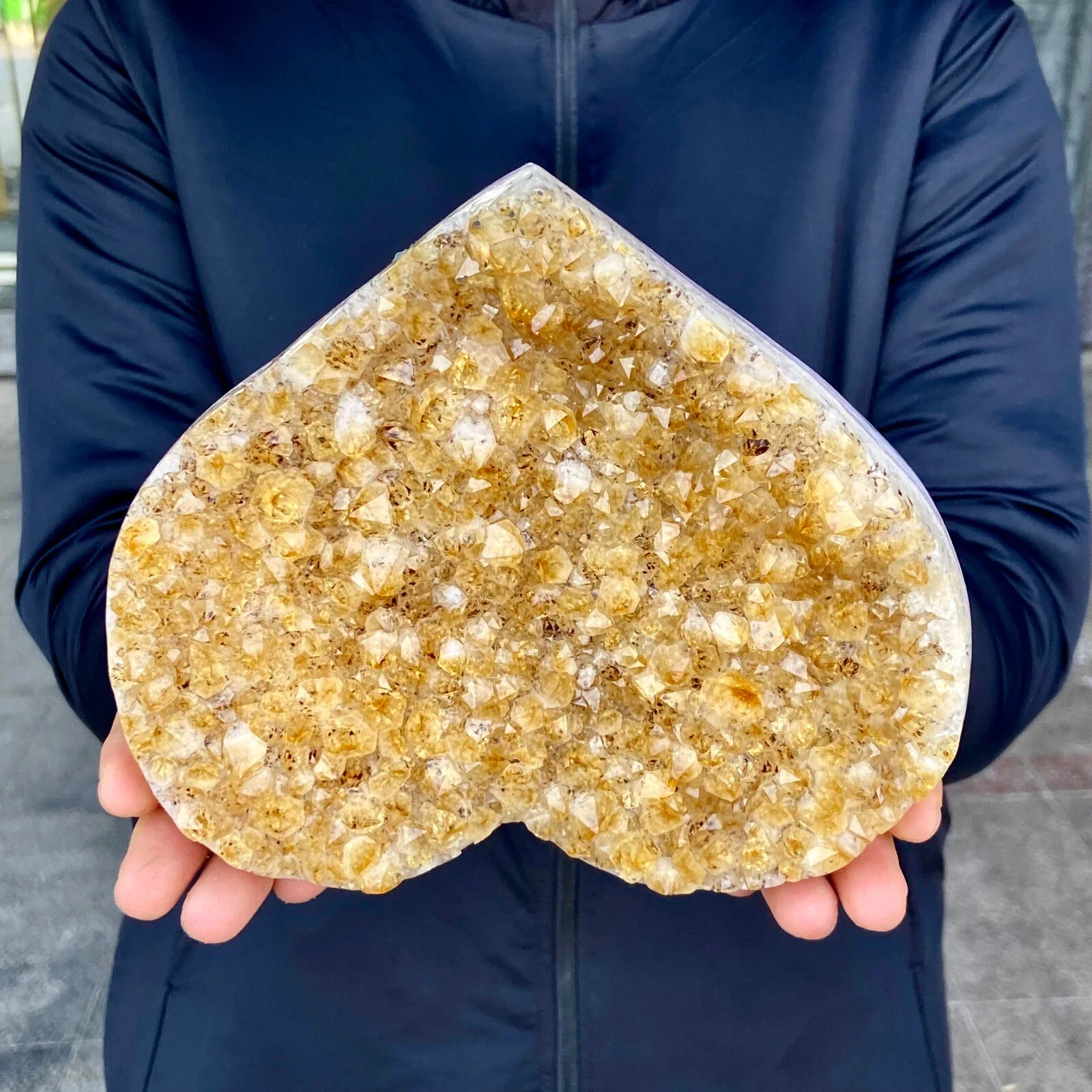 

Natural Brazilian Citrine Crystal Cluster Heart, Energy Gemstone, Energy Healing, Home Decoration, Demagnetization Divination, M