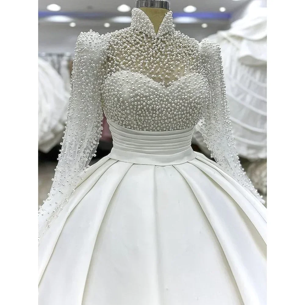 

Beading Pearls White Wedding Dresses Draped Long Sleeve Floor Length Formal Occasion Sweep Train Gowns For Elegant Bridal 2024