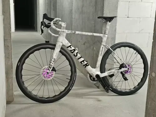 Fasterway UD Black Carbon Bike Frameset Disc Taiwan Bicycle Carbon Frame with Handlebar - Choose Your Color (Black/White)