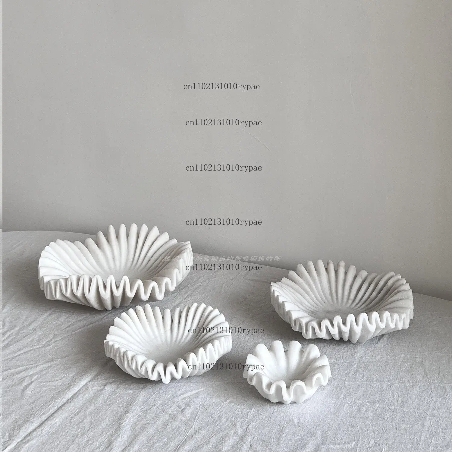Luxury-sleek high-end natural marble fruit plate decorative item