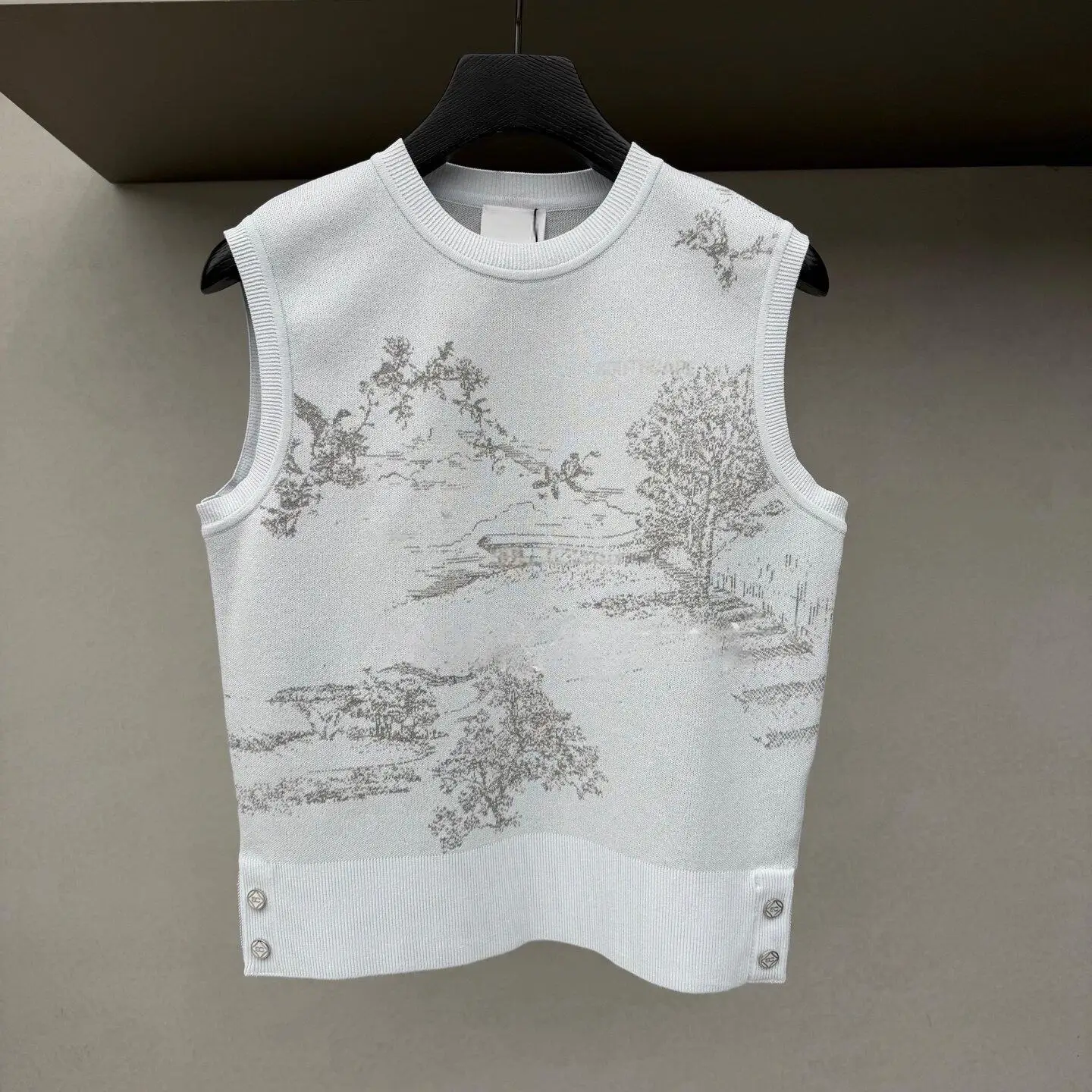 Women's Summer Golf Apparel: Lightweight Zipper Sleeveless Vest, Casual and Versatile