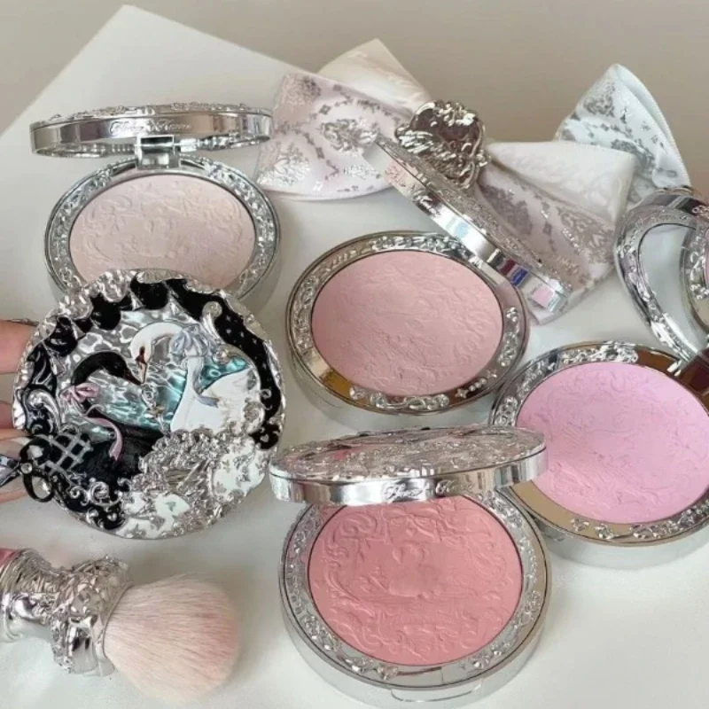 Flower Knows Swan Ballet Series Make-up Reliëf Blus Hvelvet Langdurige Waterdichte Blush Matte Fleuren Gezicht Cosmetica