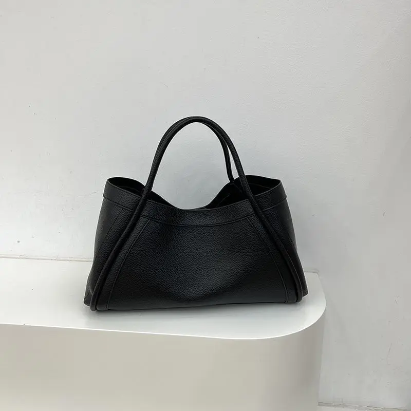 2025 New Handheld Tote Bag, Fashionable and Versatile, High end Commuter Single shoulder Crossbody Bag, Handbag
