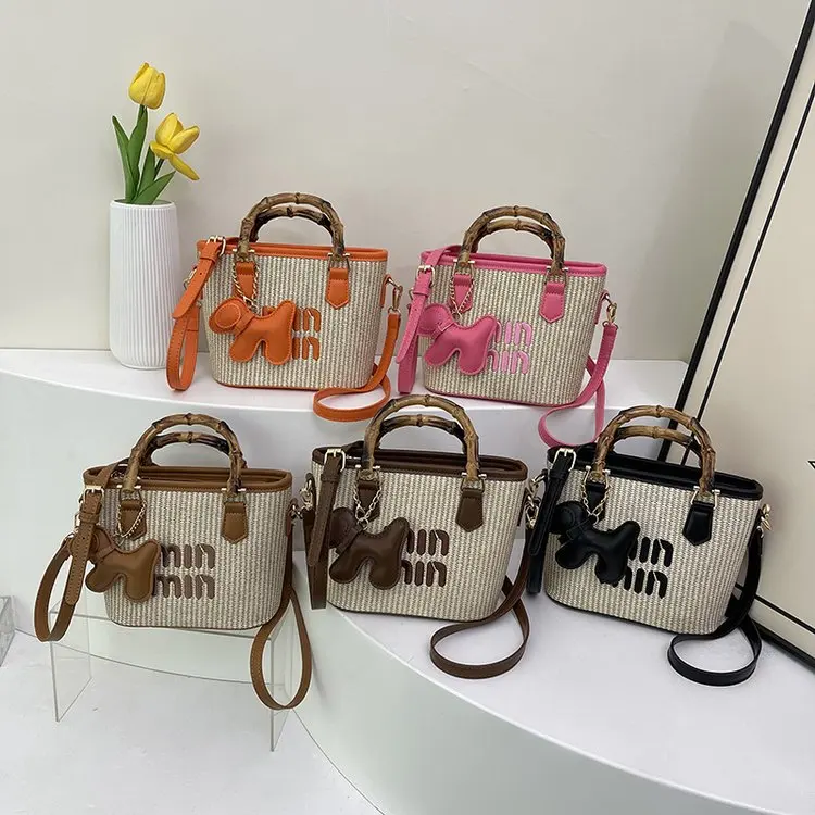 

2025 autumn new pendant-free zipper oblique span handbag PVC with pendant orange light luxury fashion