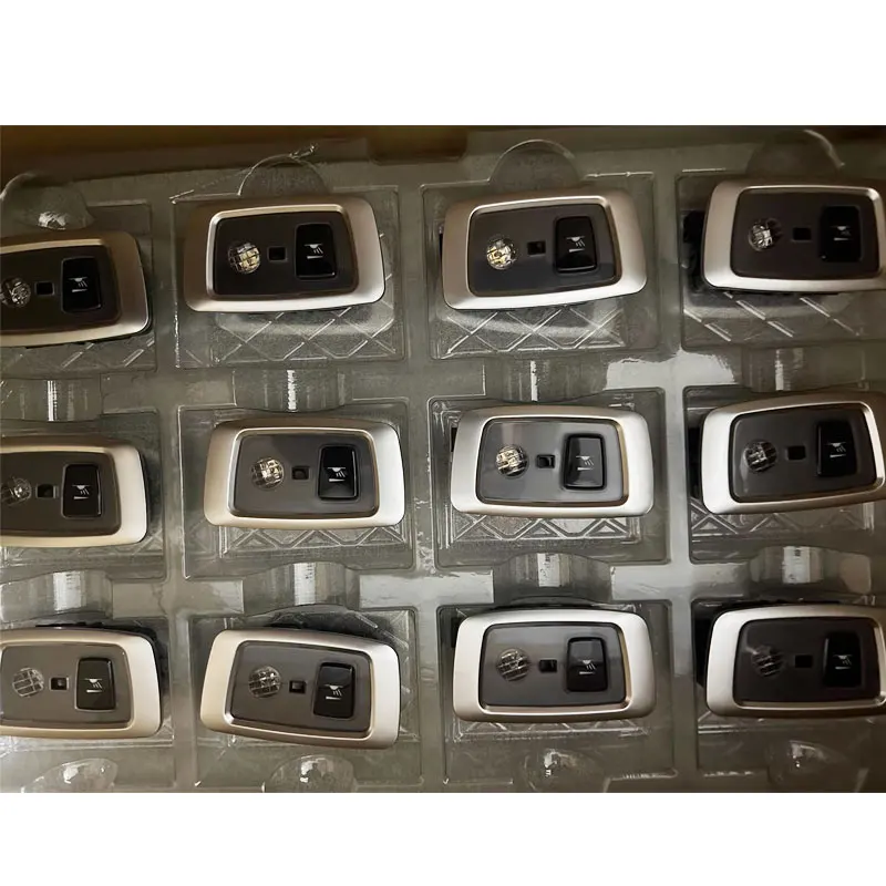 

For Volvo 32289789/31694121 32289790/31694122 XC40/XC60/XC90/S90/S80/S60/V40/V60/C30 Reading lights/reading Light
