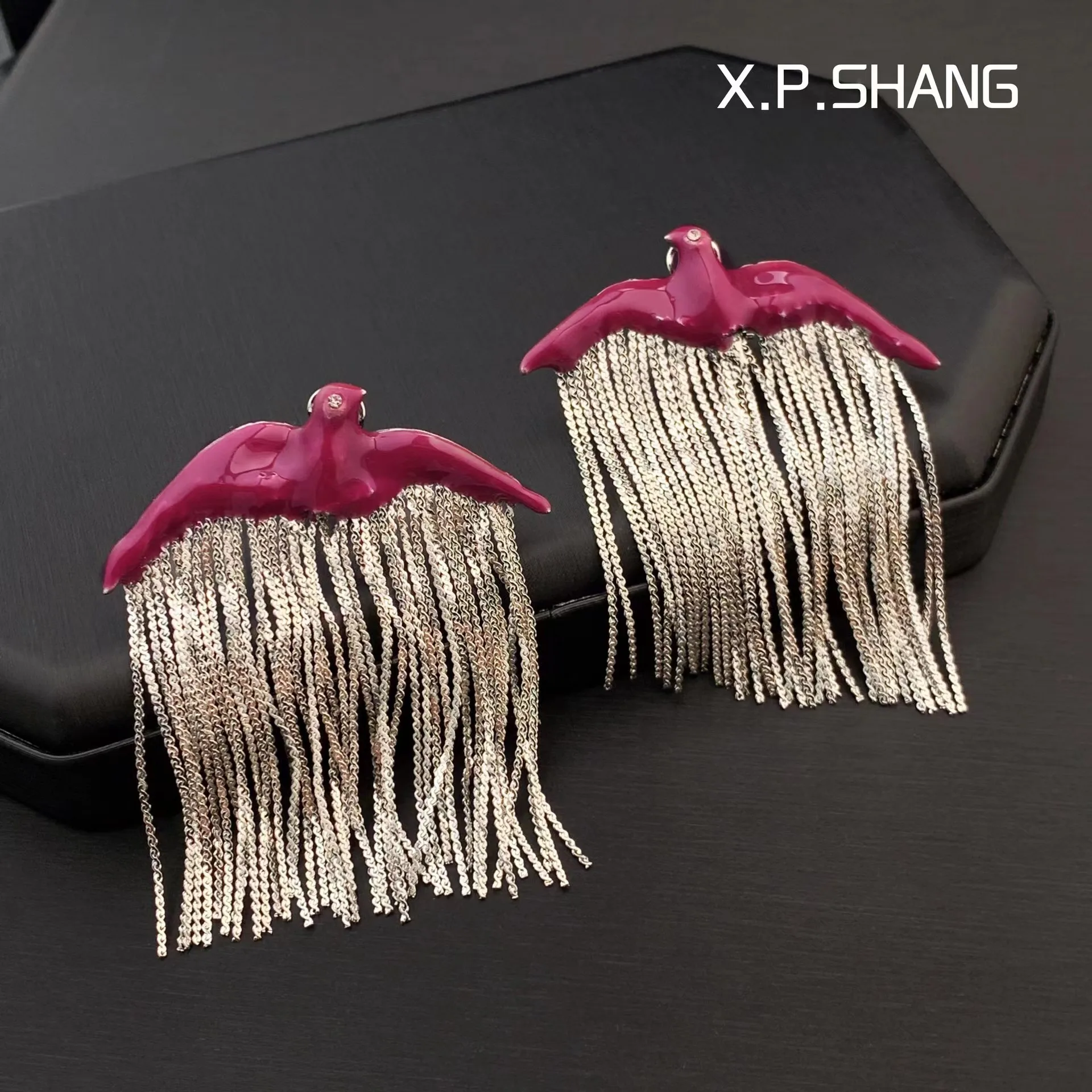 

Purple drop glaze Swallow personality temperament fringe premium earrings