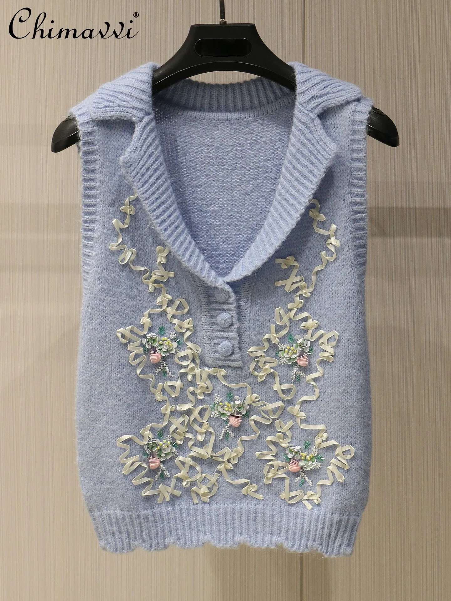 

French-style Lapel Embroidered Floral Knitted Vest for Women Fashion Blue Slim-fit Sleeveless Top New Spring Summer 2026