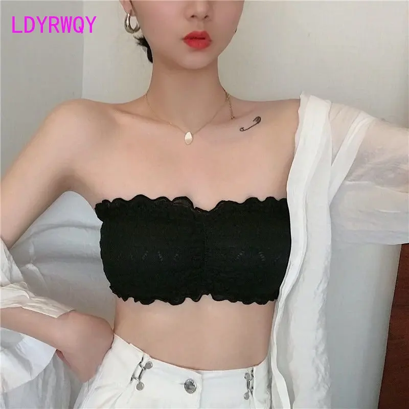 

Non slip strapless invisible lingerie for female students Korean version beautiful back bra with buckle to prevent stray light