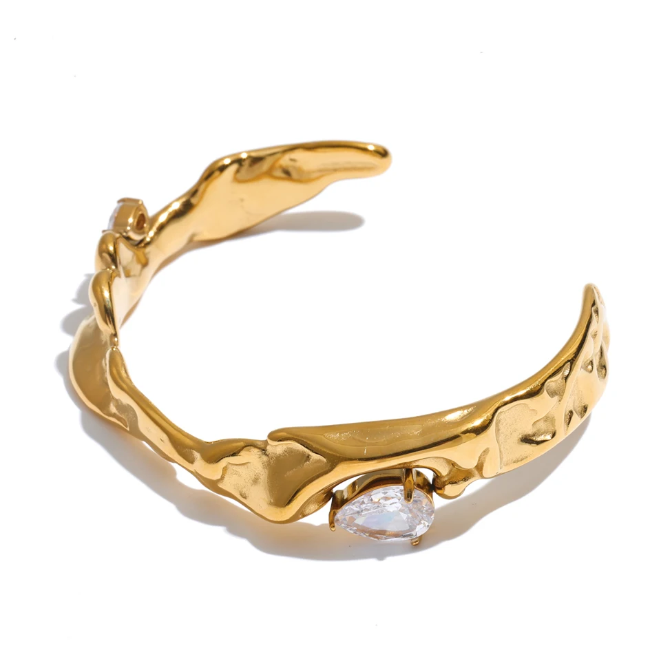 Yhpup 55 mm Edelstahl-Zirkonia-Guss-Armreif, PVD-beschichtet, wasserdicht, hochwertiger, personalisierter goldener Schmuck – Detail 2
