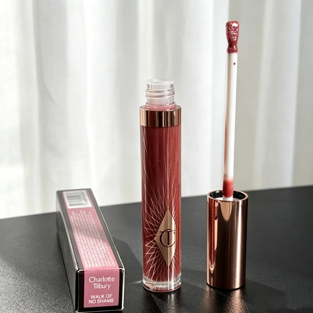 Charlotte Tilbury Complexion Perfector Liquid Radiant&Cushion Foundation Dewy&Lip Gloss Plumping Non Sticky Long Lasting Wear image 3