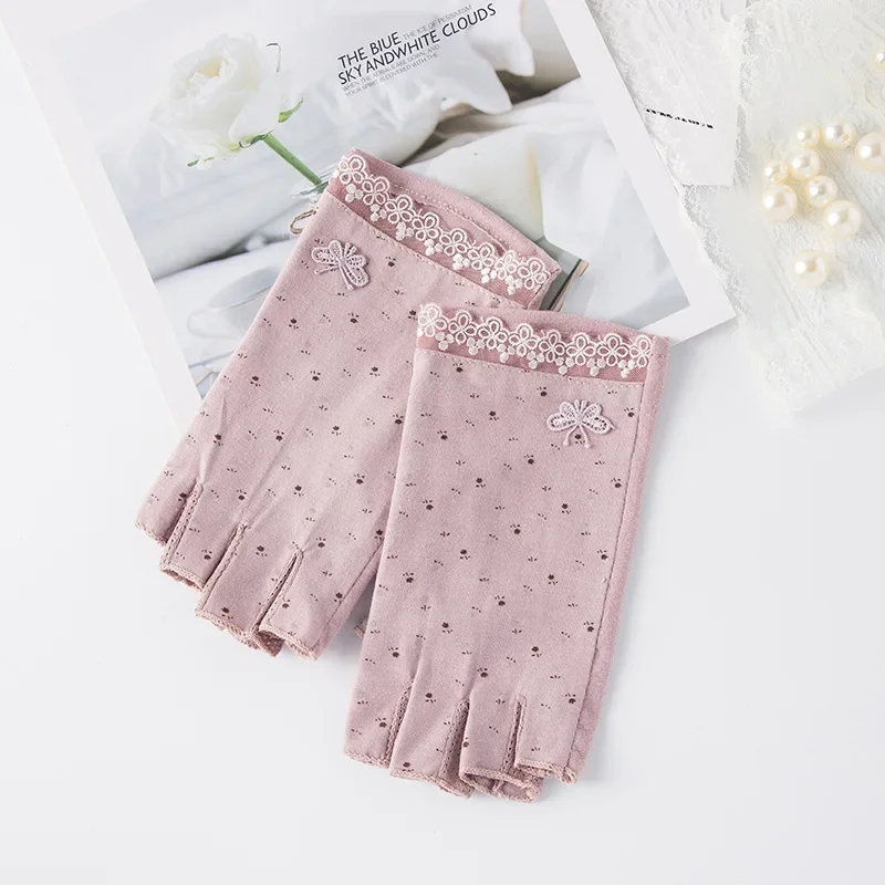 1 쌍의 선 스크린 얇은 갑옷 장갑 코튼 레이스 나비 보호 장갑 반 손가락 다기능 야외 사이클링 장갑