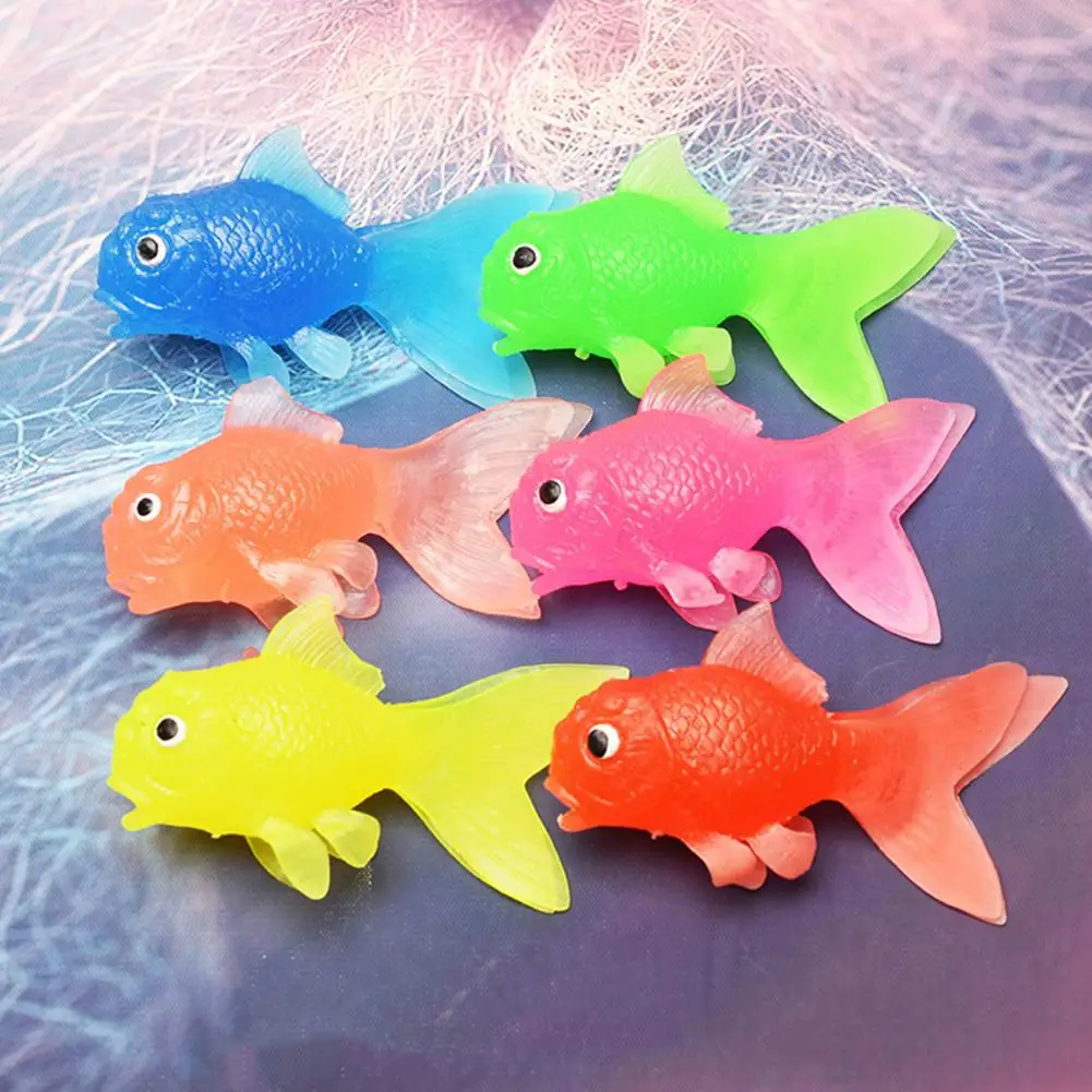 Goudvis Model Kleurrijke Cartoon Vis Serie Miniatuur Beeldje Ornament Zee Dier Vis Beeldje Kid Vissen Speelgoed Aquarium Decor