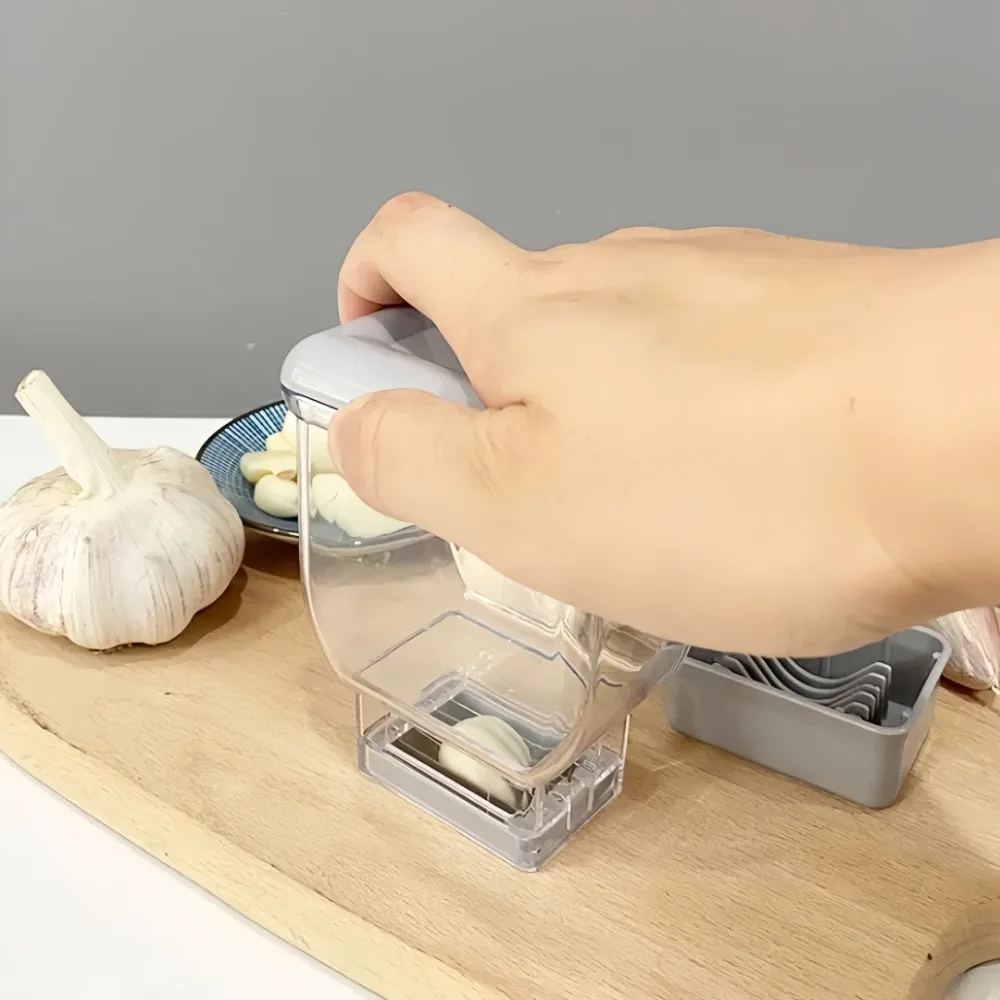 Garlic Slicer with A Detachable Manual Press Stainless Steel Blade Cutting Garlic Cloves A Small Tool for Kitchen Gadgets Tool
