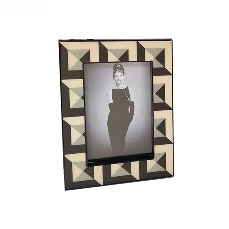 Black and White Checkered Photo Frames 6/7 Inch Picture Frame Bedside Table Wedding Anniversary Photo Frame Desk Decoration