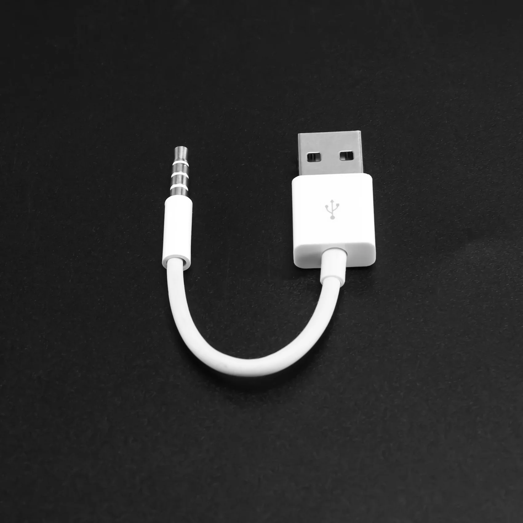 Nowość Nadaje się do kabla do transmisji danych Ipod SHUFFLE USB Mp3 Ładowanie 3, 4, 5, 6 Przewód ładowarki 7. generacji