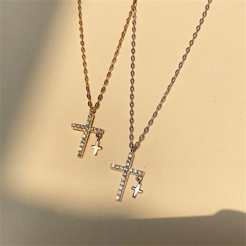 Vintage Doppelkreuz-Anhänger Halskette, Modische Zirkon-Kristall-Acryl-Kreuz-Halskette für Damen, Elegante Party-Schmuckkette als Geschenk – Detail 4