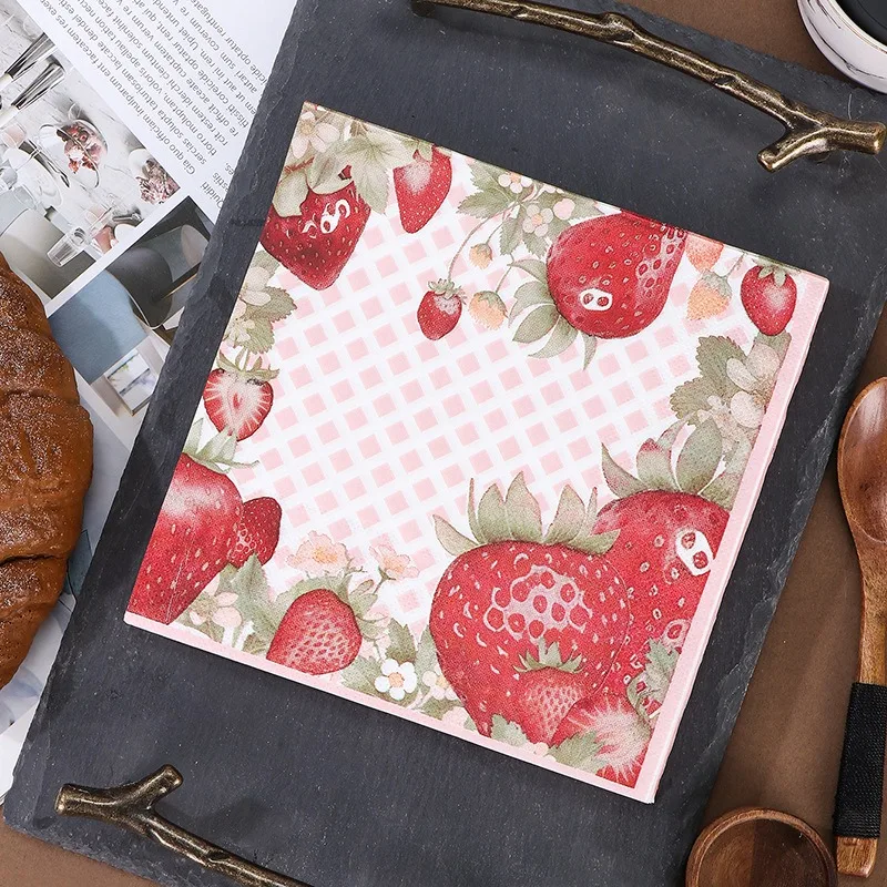 20Pcs/pack Strawberry Printed Table Dinner Paper Tissue Disposable Tableware Napkin Holiday Party Decoration