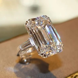 Huitan Simple Gorgeous Geometric Zirconia Ring for Female Luxury Proposal Band Jewelry Temperament Finger Accessories for Party
