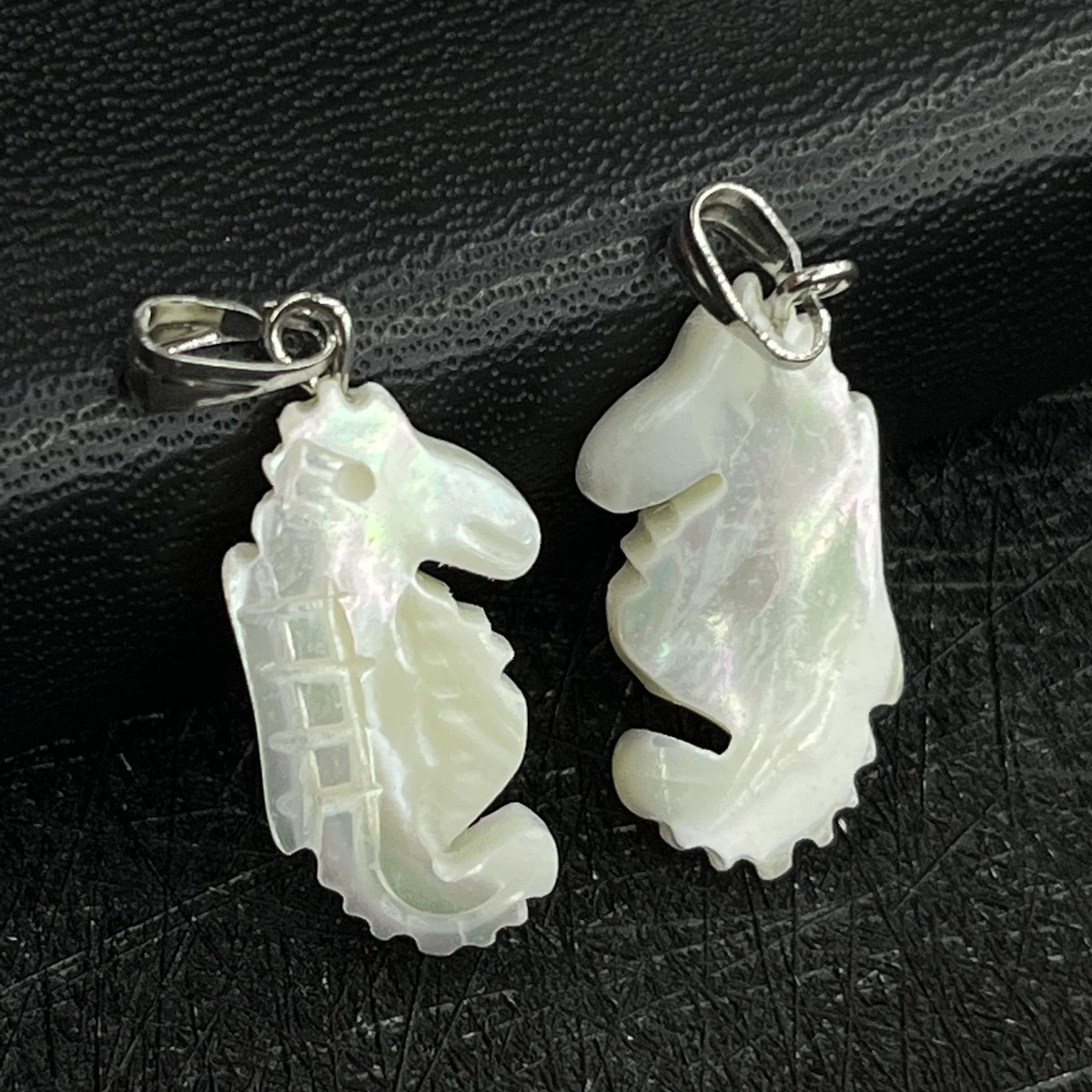 

Natural Mother Pearl Shell Pendant Seahorse Shell Charm Pendants for Jewelry Making DIY Necklace Earrings Accessories