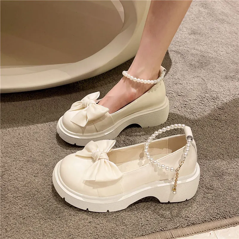 Women Shoes Autumn Female Footwear Bow-Knot Pearl Decorateion White Sneakers Oxfords Fall New Dress Butterfly Beading Leather