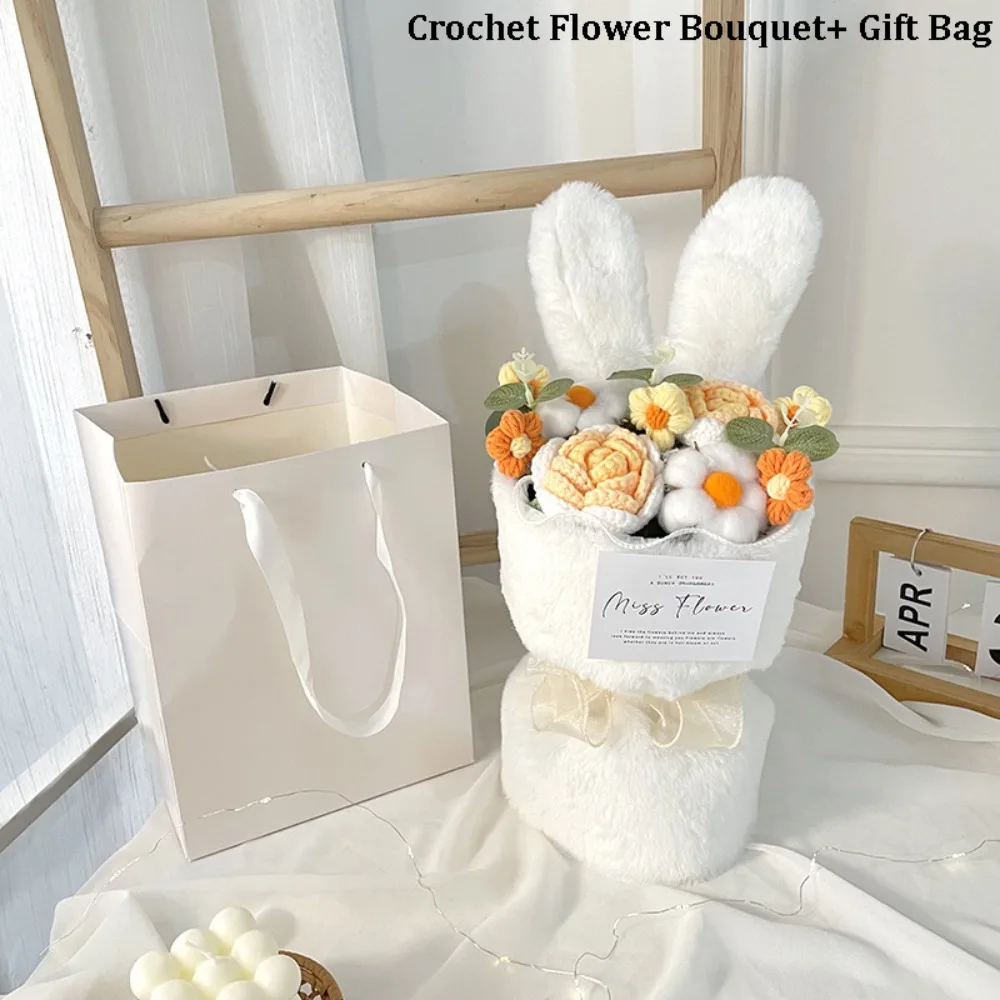 Bouquet de fleurs au crochet oreilles de lapin fait main, bouquet de fleurs créatif avec sac cadeau, bouquet de roses tricotées pour la fête des Mères