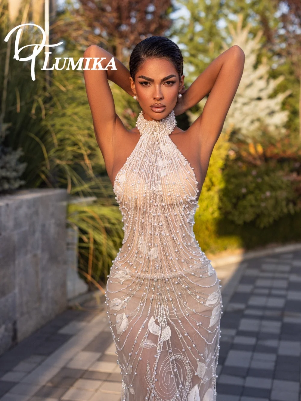 優雅なパールウェディングドレス 2026 絶妙な 3D 花柄ブライダルドレス 魅力的なホルターネックブライダルガウン 結婚式パーティー用 カスタマイズ可能