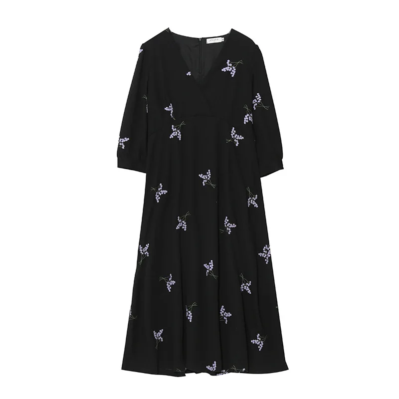 Autumn Big Size Women Clothing Fashion Designed Foral Black Dresses Show Thin V-Neck Women Dress Long Women Dress 100kg 4XL 5XL