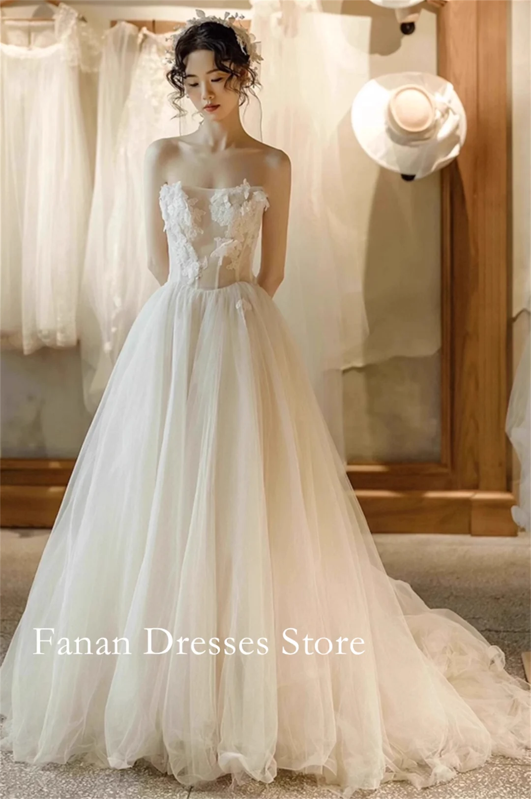 

FANAN Strapless Korea A-Line Wedding Dresses 웨딩드레스 Tulle Ivory Lace-up Lace Appliques Customized Pretty Bride Gowns Plus Size