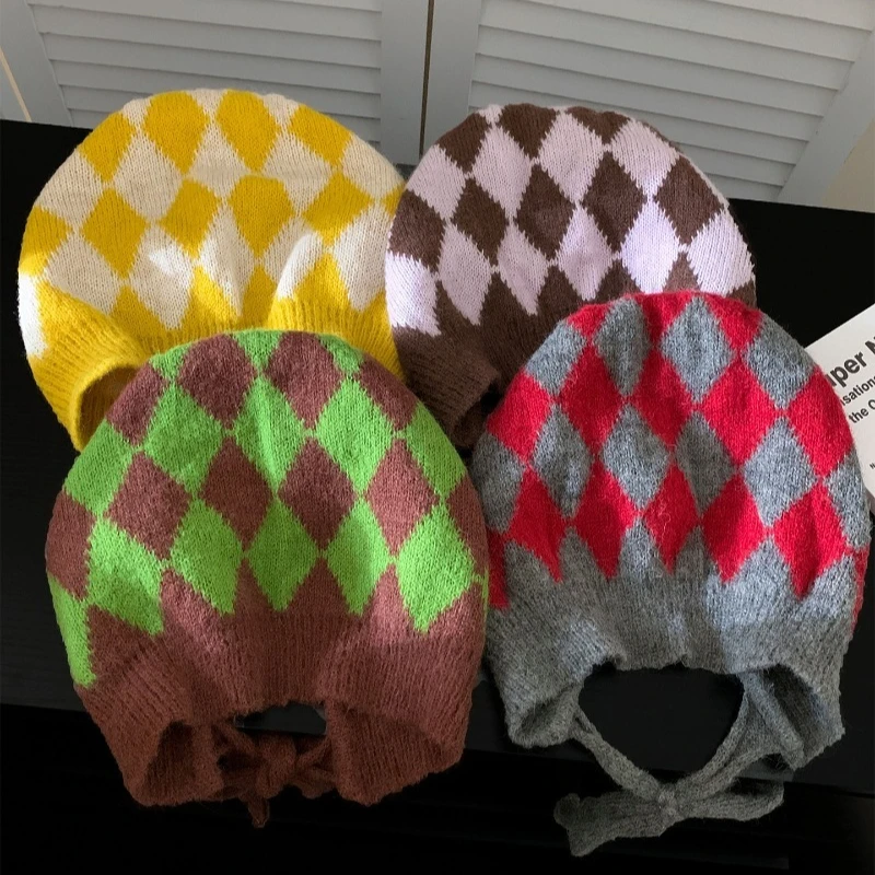 Koreanische Retro-Diamantgitter-Schnürmütze, gestrickte Mütze für Damen, Herbst- und Winterwärme, Ohrenschutz, vielseitige Bombermütze – Detail 3