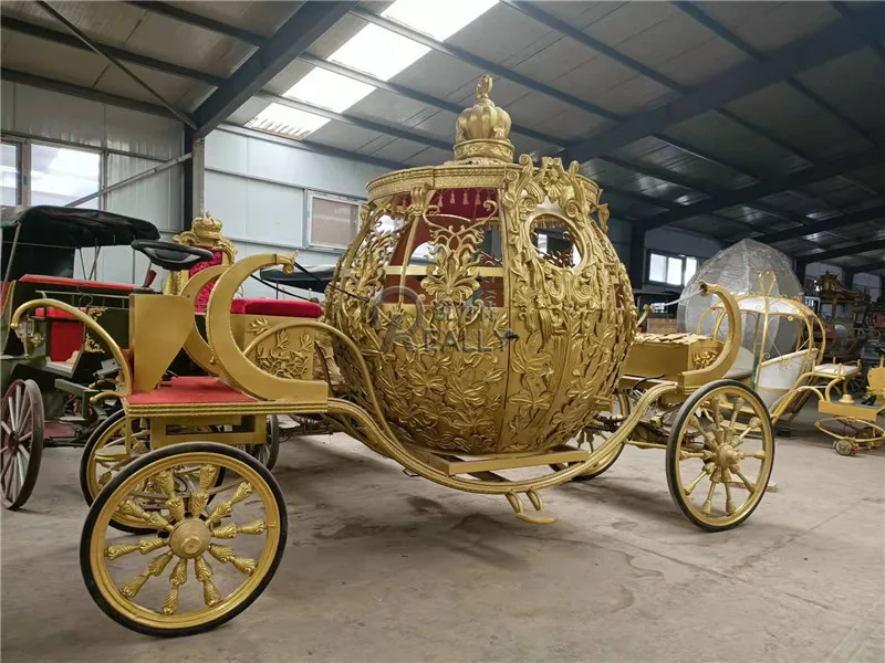 Carruagem de ouro real personalizada, carruagem de cavalo medieval, tigelas de doces de cavalo real, casamento, trailer de transporte desenhado