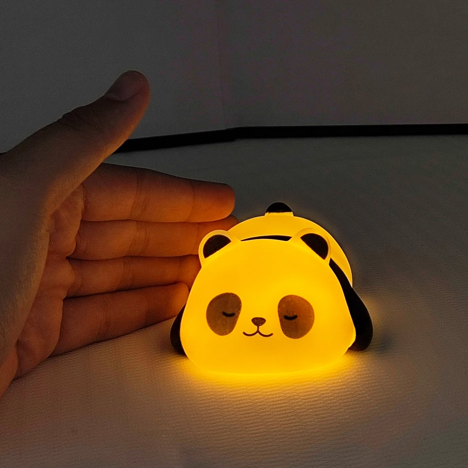 Simpatica lampada da notte per dormire con panda per la decorazione del comodino, lampada da notte per bambini, regalo di compleanno per bambini, illuminazione ambientale