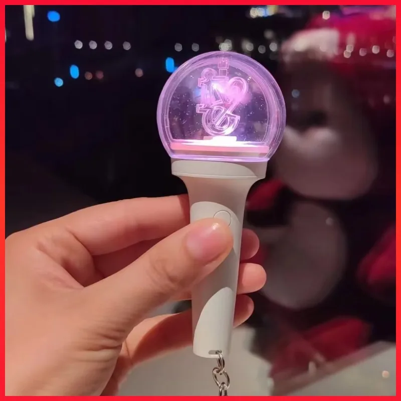 IVE light stick Korea Kpop Lightstick lamp sleutelhanger lichtgevende staaf met elektronisch licht DIVE hanger randapparatuur dezelfde stijl