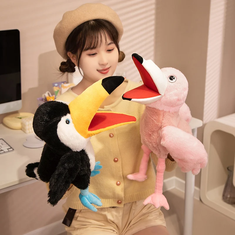 35cm lustige Cartoon Tier Handpuppen ausgestopfte Puppe Simulation Tukan Papagei Weißkopf seeadler Pfau Flamingo Eule Spielzeug Familie sammeln