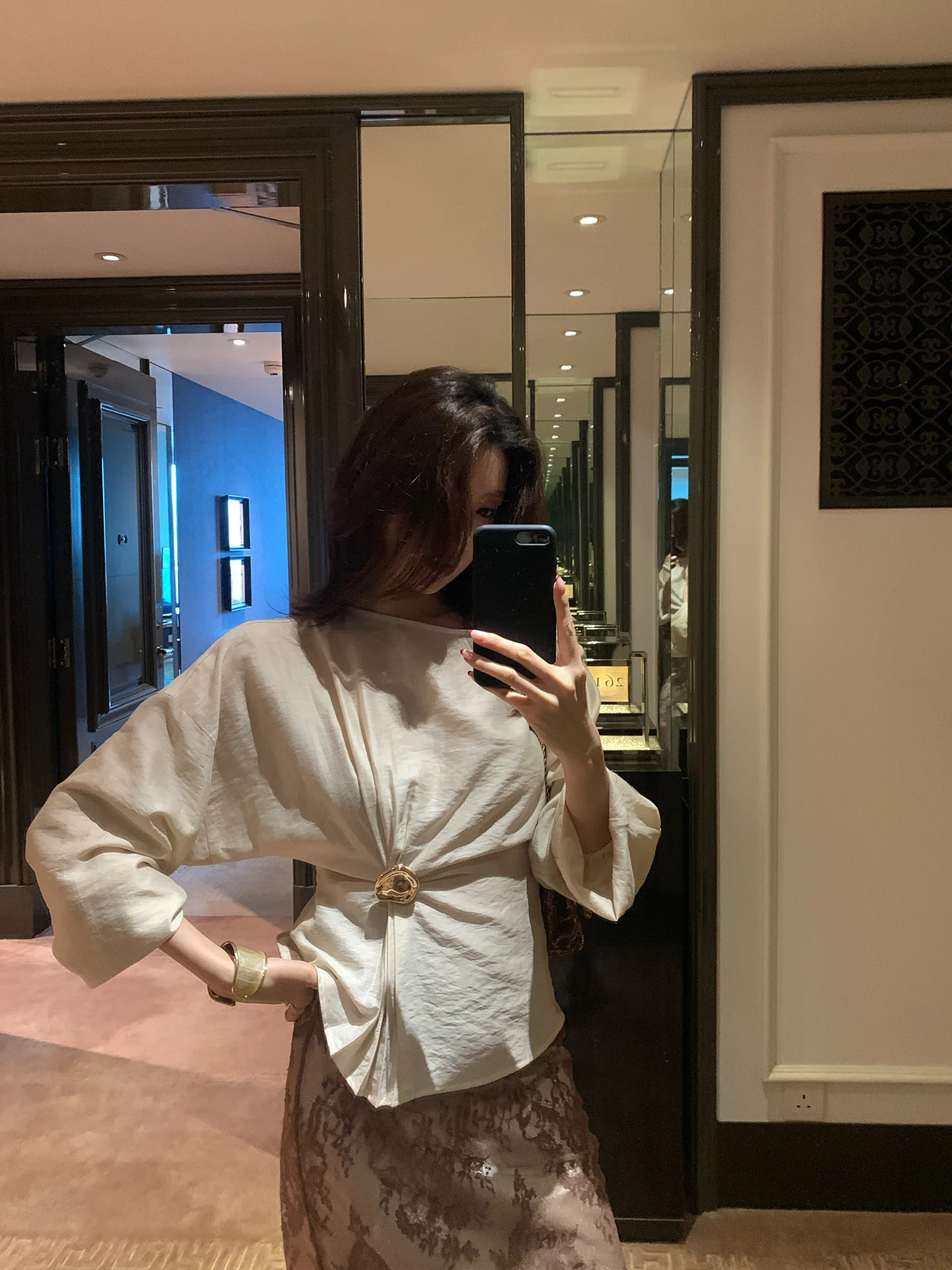 

Винтажная свободная блузка Dragon Xier с кружевными вставками и сборками на плечах, женская, в нежном стиле, стройнящая, A289, с длинным рукавом, стандартной длины