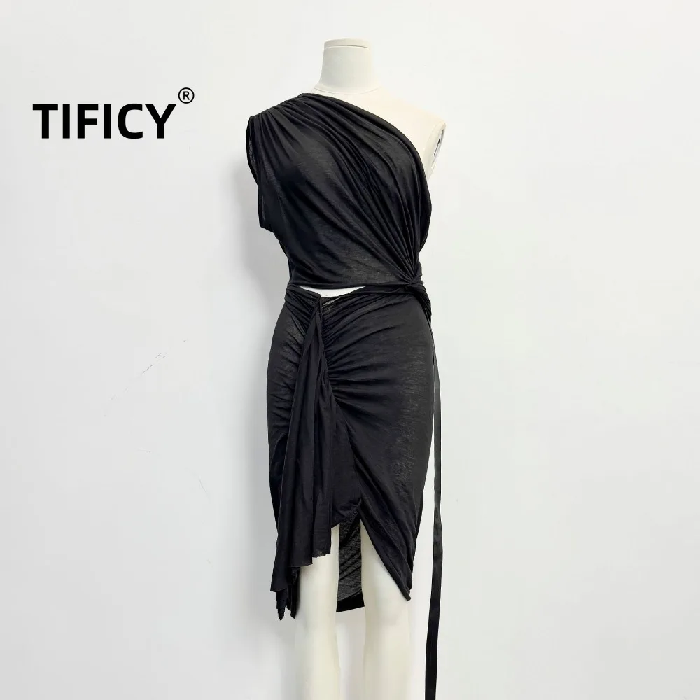 High-Street-Kleider für Damen: RO Dark Style Einseitig Schulterfreies, Ärmelloses, Sexy Figurbetontes Kleid mit Twist-Detail