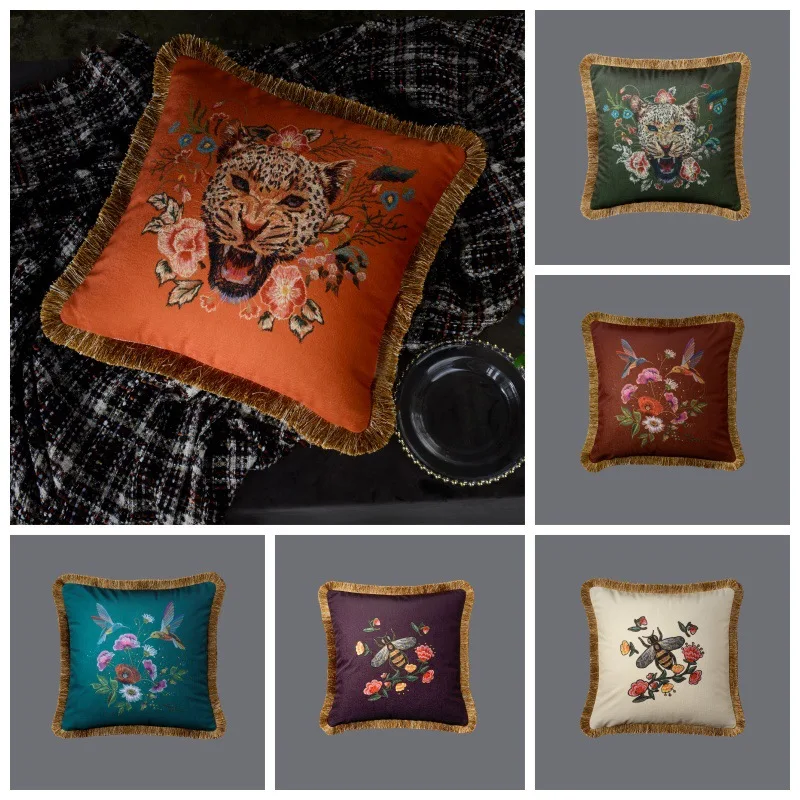 

Winter Pillow Tassel Retro Chenille Double-sided Printed Pillow Villa European Style Room Decorate Living Room Sand Holiday Gift