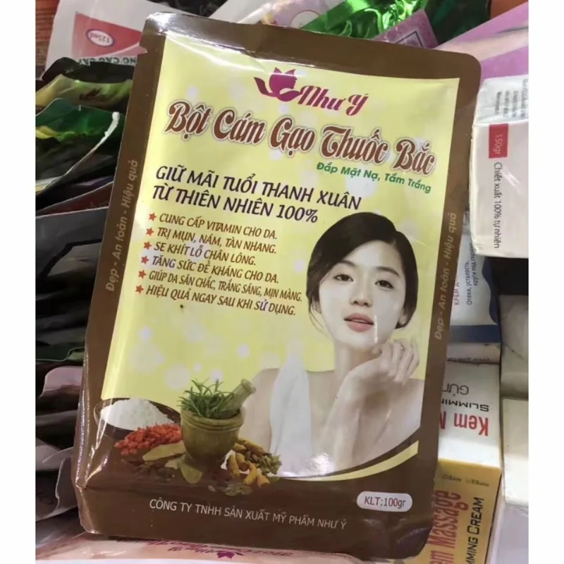 Vietnam Turmeric Brightening Face Mask - Natural Herbal Formula for Skin Tone Correction, Refines Texture & Promotes Glow