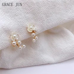 GRACE JUN New Arrival Baroque Temperament Clip on Earrings Sweet Pearl Flower Mosquito Coil Ear Clip Earrings Female Jewelry